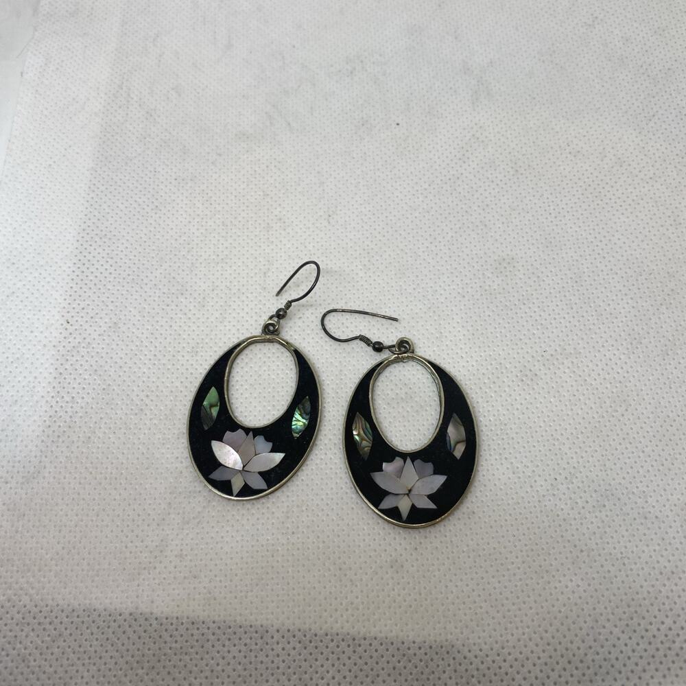 Vintage 60's Earrings Inlaid Abalone Mother of Pearl Black Onyx Alpaca Mexico